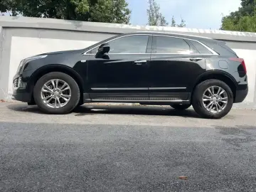 2020 Cadillac XT5 с пробегом 100 000 км