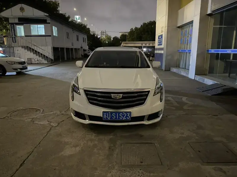 2018 Cadillac XTS с пробегом 100 000 км