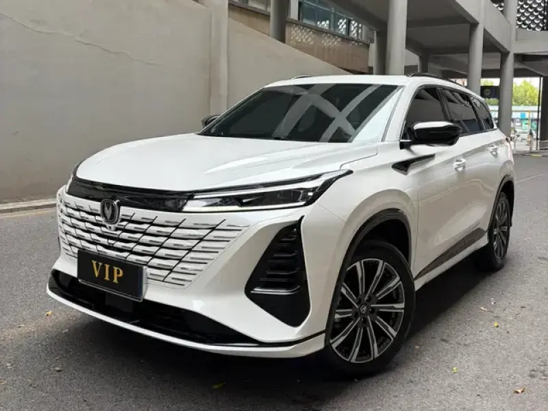 2024 Changan CS75 Plus с пробегом 20 300 км