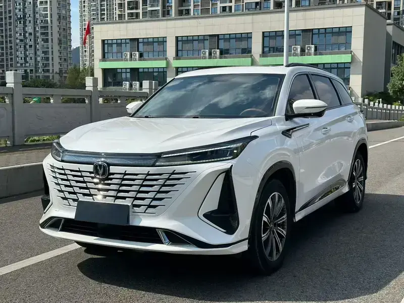 2024 Changan CS75 Plus с пробегом 30 000 км