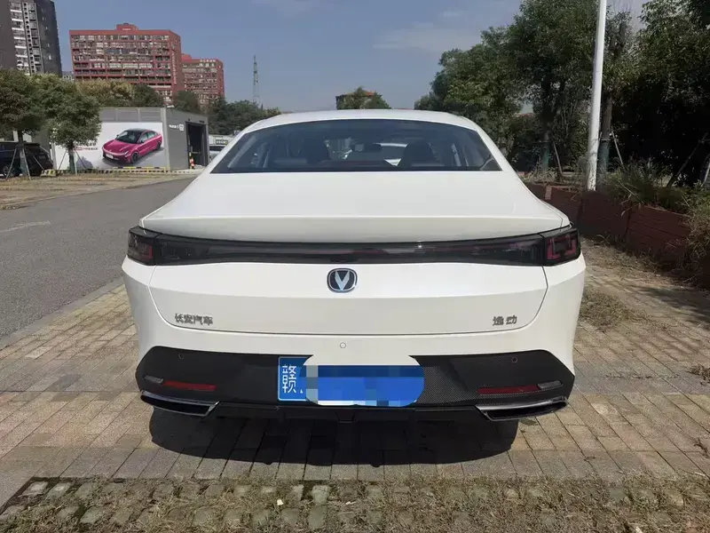 2026 Changan Eado с пробегом 500 км