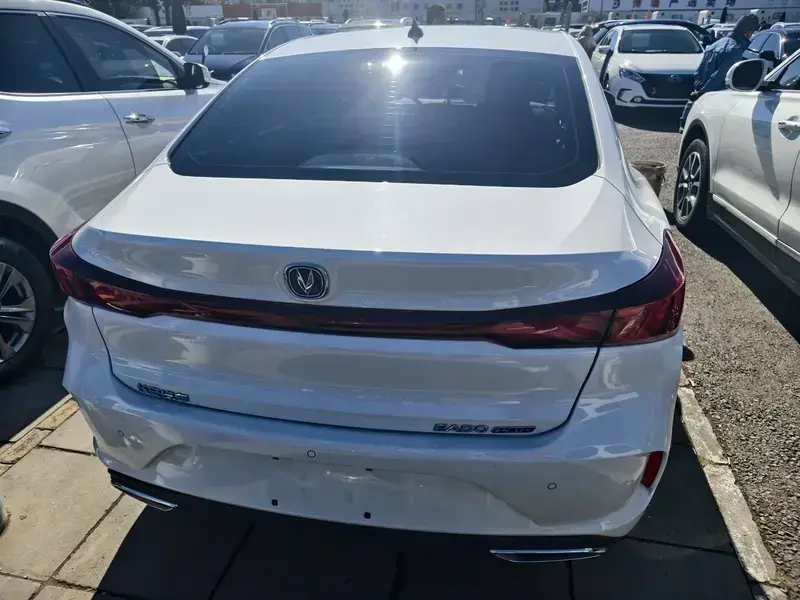 2025 Changan Eado с пробегом 49 000 км