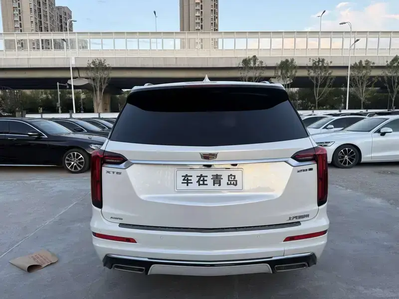 2020 Cadillac XT6 с пробегом 80 000 км