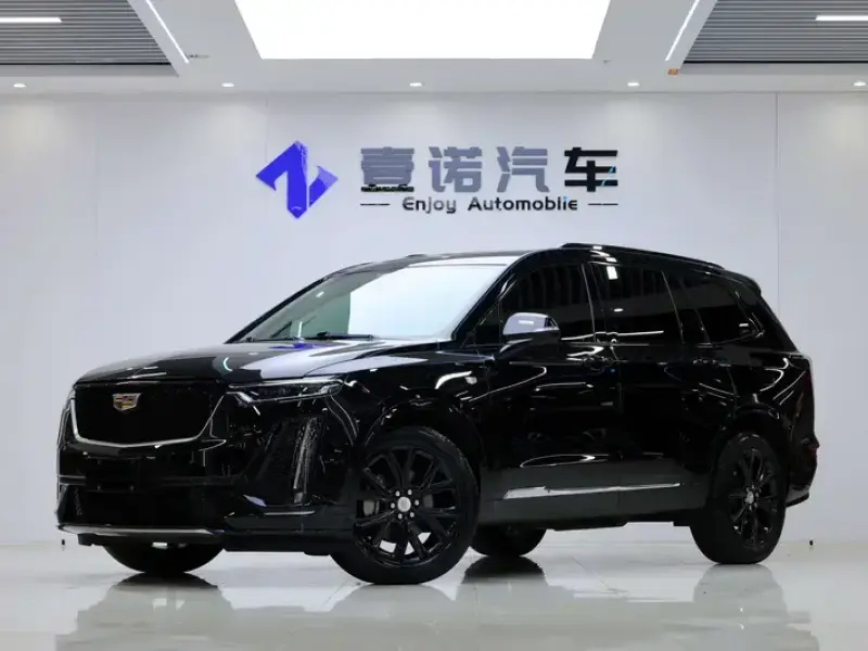 2020 Cadillac XT6 с пробегом 59 900 км