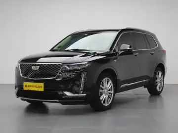 2022 Cadillac XT6 с пробегом 44 700 км