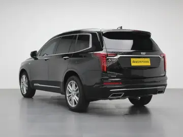 2022 Cadillac XT6 с пробегом 44 700 км