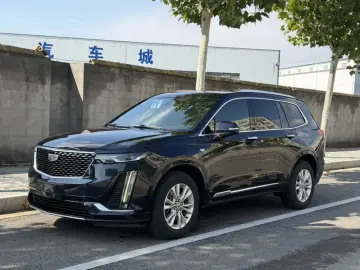 2021 Cadillac XT6 с пробегом 80 000 км