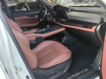 2023 Changan UNI-K с пробегом 87 000 км
