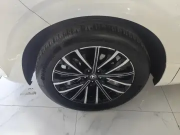 2023 Changan UNI-K с пробегом 87 000 км