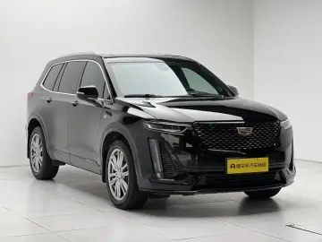 2022 Cadillac XT6 с пробегом 115 900 км