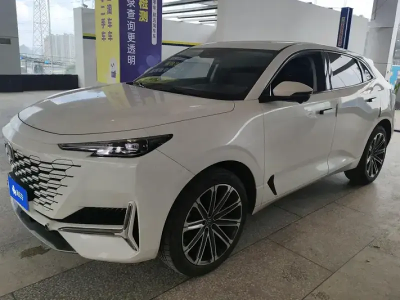 2021 Changan UNI-K с пробегом 50 000 км