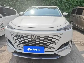 2021 Changan UNI-K с пробегом 50 000 км
