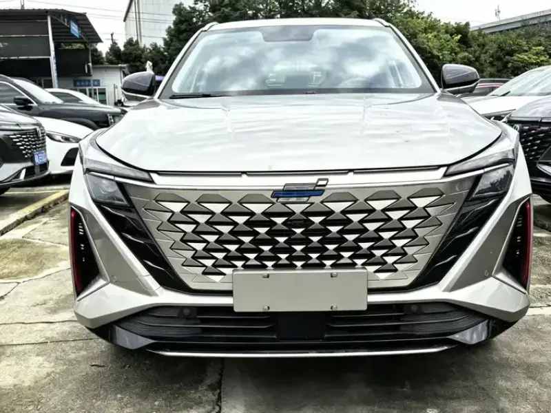 2022 Oshan Z6 с пробегом 26 000 км