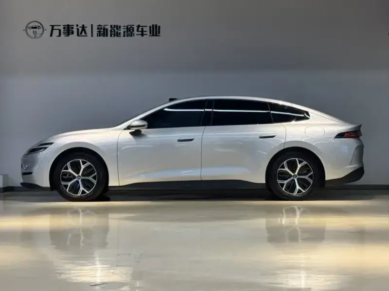 2026 Changan Qiyuan A06 с пробегом 28 000 км