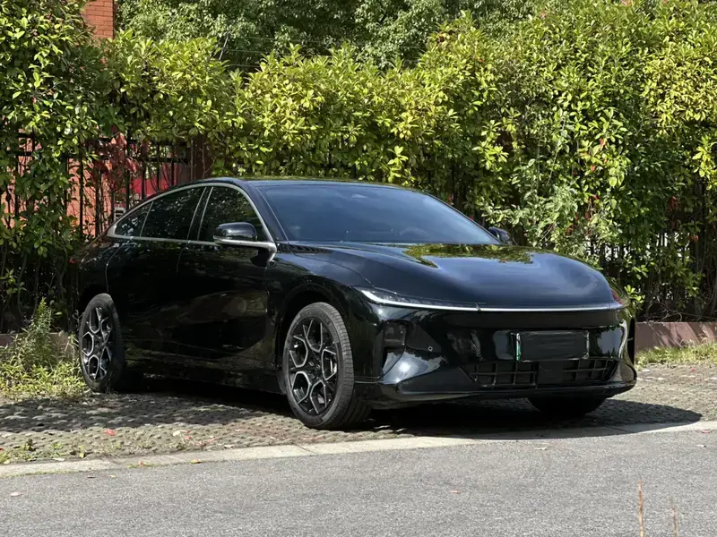 2024 Changan Qiyuan A07 с пробегом 13 000 км