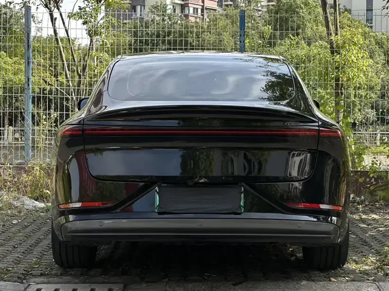 2024 Changan Qiyuan A07 с пробегом 13 000 км