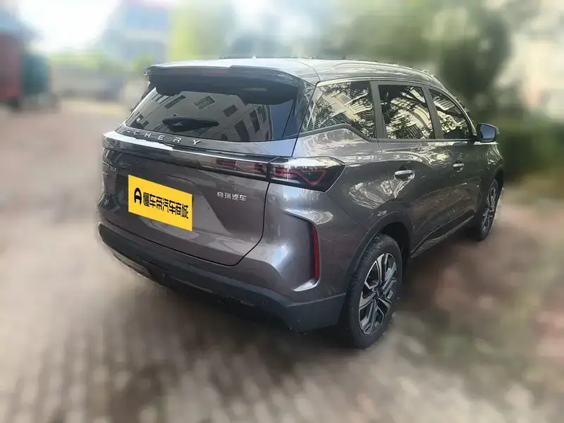2025 Chery Tiggo 7 Plus с пробегом 11 000 км