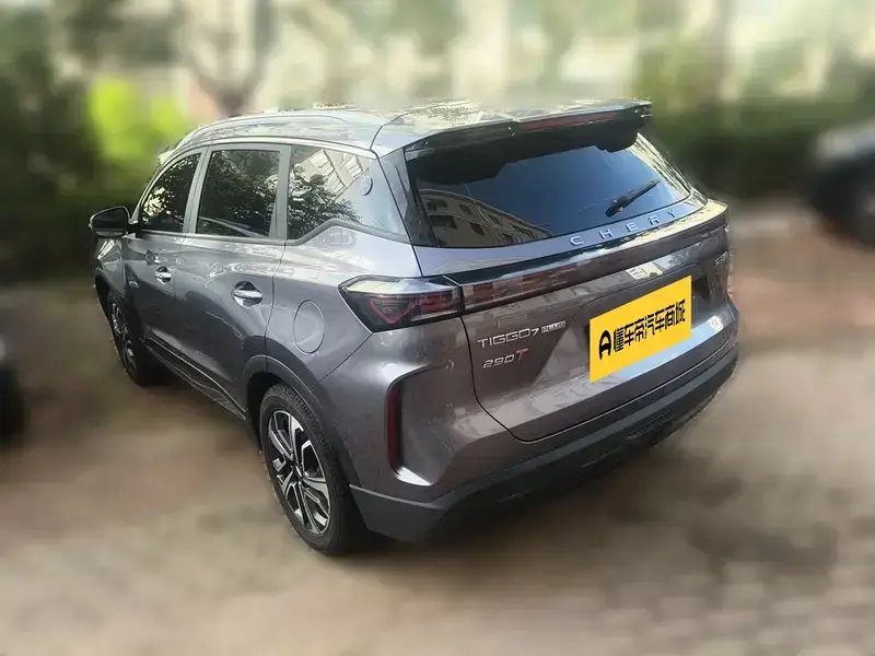 2025 Chery Tiggo 7 Plus с пробегом 11 000 км