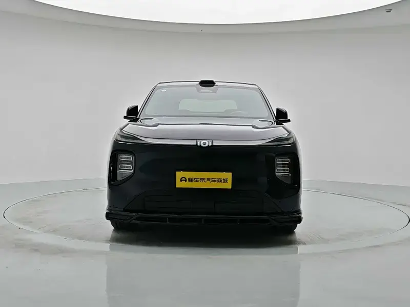2025 Changan Qiyuan Q07 с пробегом 9 600 км