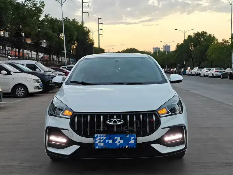 2025 Chery Arrizo 5 с пробегом 4 900 км