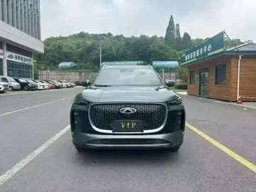2025 Chery Tiggo 8 Plus с пробегом 24 000 км