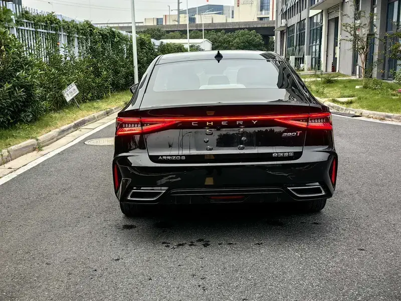 2024 Chery Arrizo 8 с пробегом 25 000 км