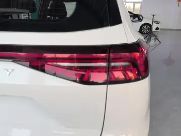 2022 Chery Tiggo 8 Pro с пробегом 77 000 км