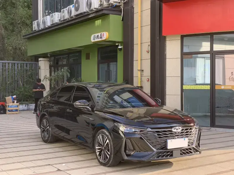 2023 Chery Arrizo 8 с пробегом 37 000 км