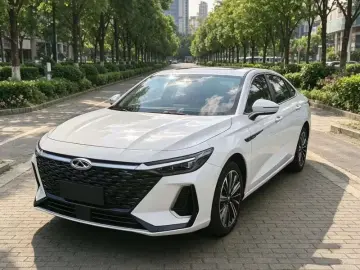 2024 Chery Arrizo 8 с пробегом 8 000 км