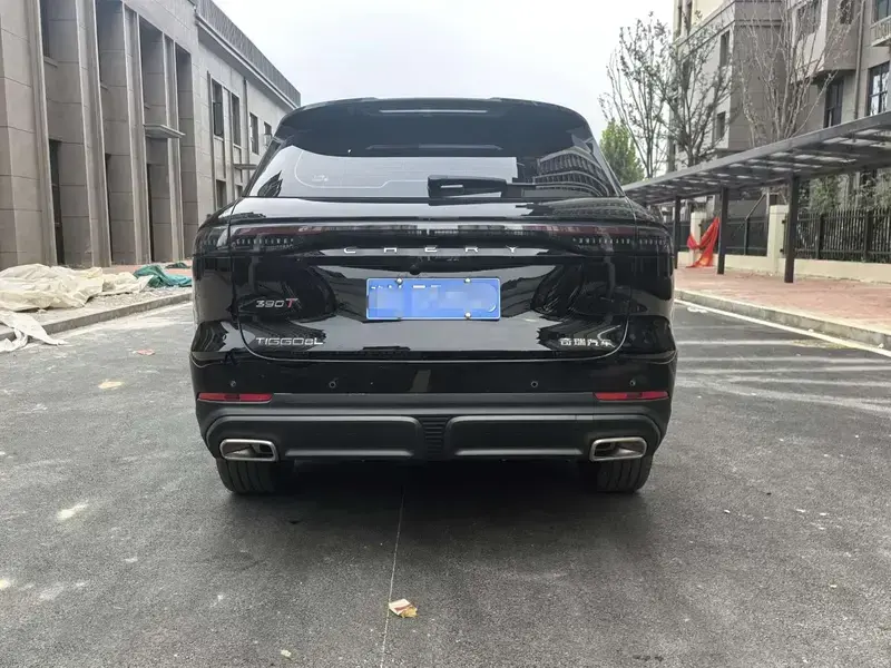 2024 Chery Tiggo 8L с пробегом 8 000 км