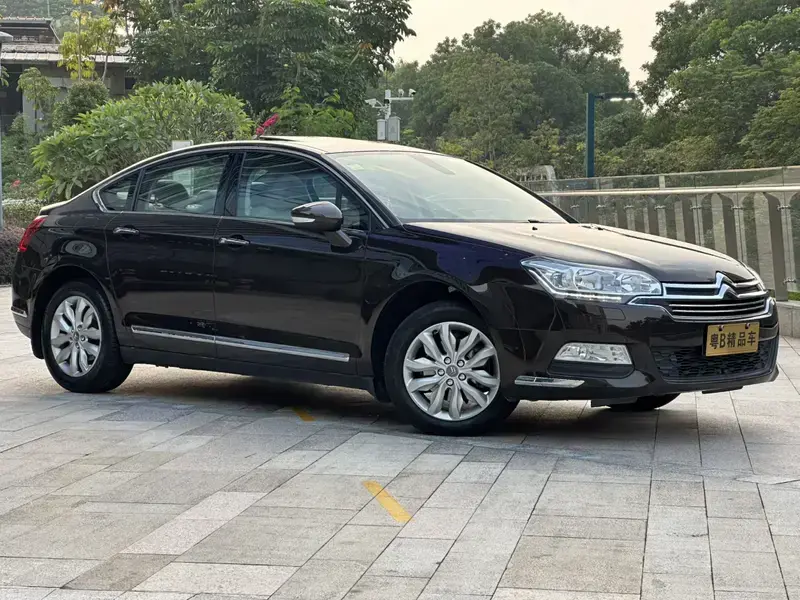 2013 Citroen C5 с пробегом 102 000 км