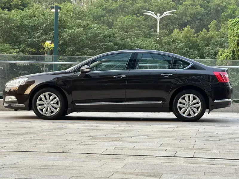 2013 Citroen C5 с пробегом 102 000 км
