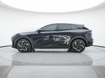2025 Changan Deepal S07 с пробегом 20 800 км