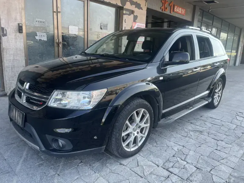 2013 Dodge Journey с пробегом 139 000 км