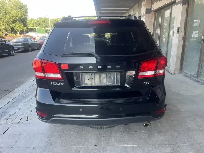 2013 Dodge Journey с пробегом 139 000 км