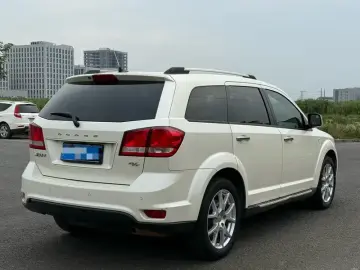 2014 Dodge Journey с пробегом 96 000 км
