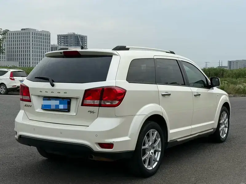 2014 Dodge Journey с пробегом 96 000 км