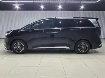 2024 Denza D9 с пробегом 80 000 км
