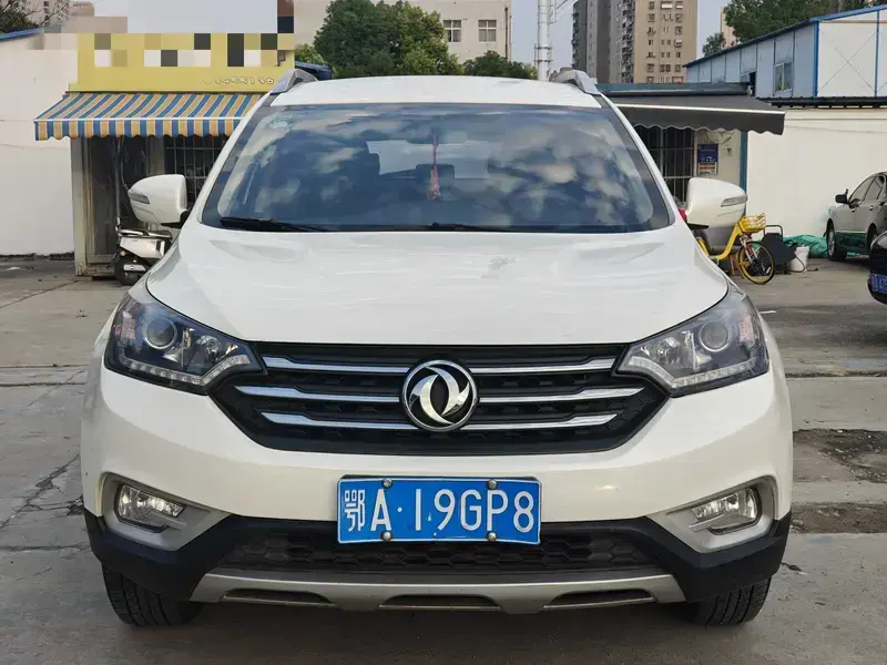 2016 Dongfeng AX7 с пробегом 130 000 км