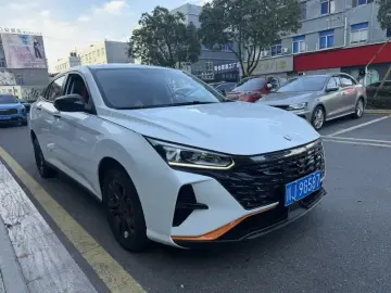 2023 Dongfeng Aeolus Yixuan с пробегом 20 000 км