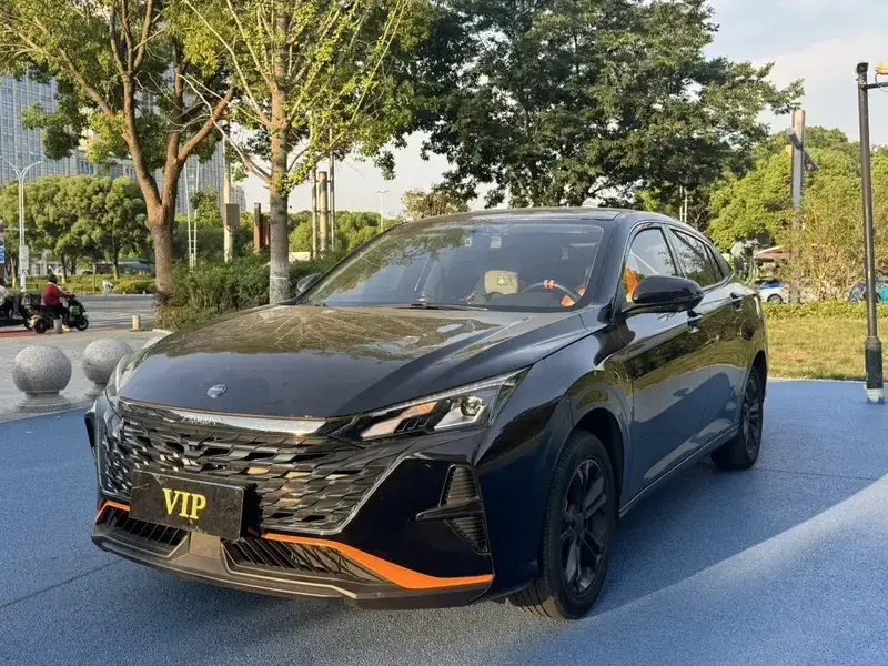 2023 Dongfeng Aeolus Yixuan с пробегом 38 000 км