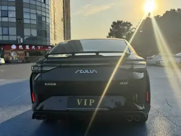 2023 Dongfeng Aeolus Yixuan с пробегом 38 000 км
