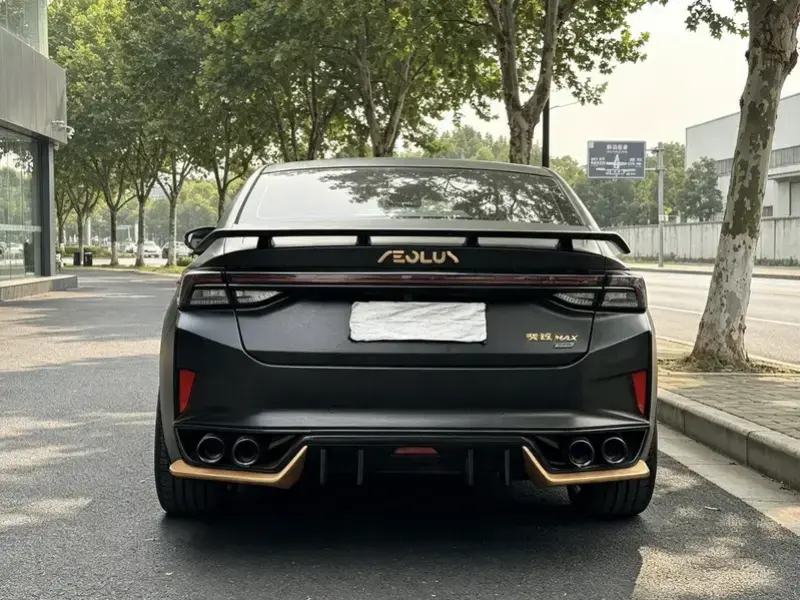 2022 Dongfeng Aeolus Yixuan Max с пробегом 32 000 км