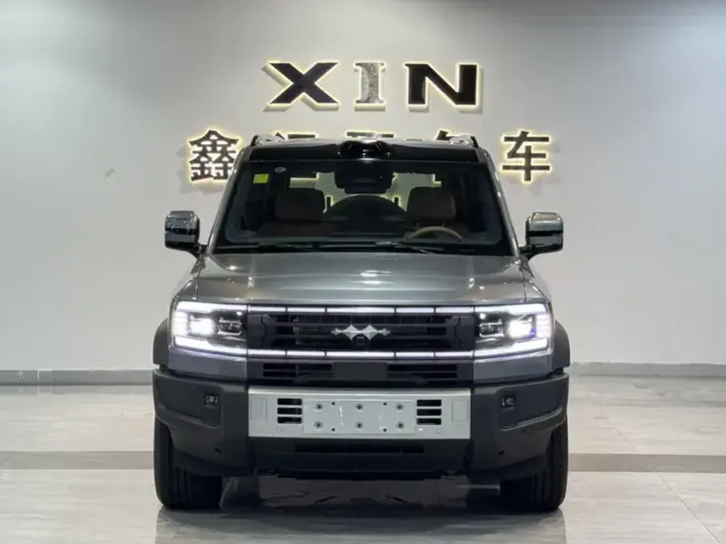 2026 BYD FangChengBao Leopard 5 с пробегом 100 км
