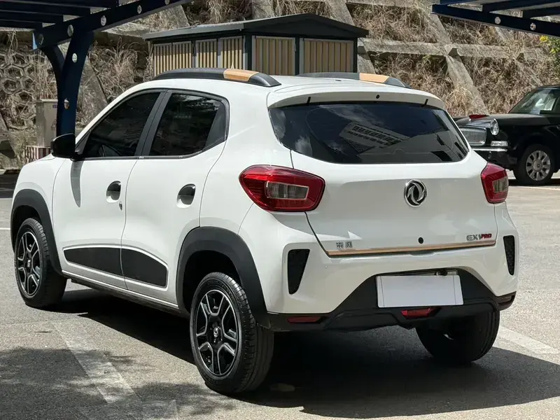 2022 Dongfeng Nano EX1 с пробегом 50 000 км