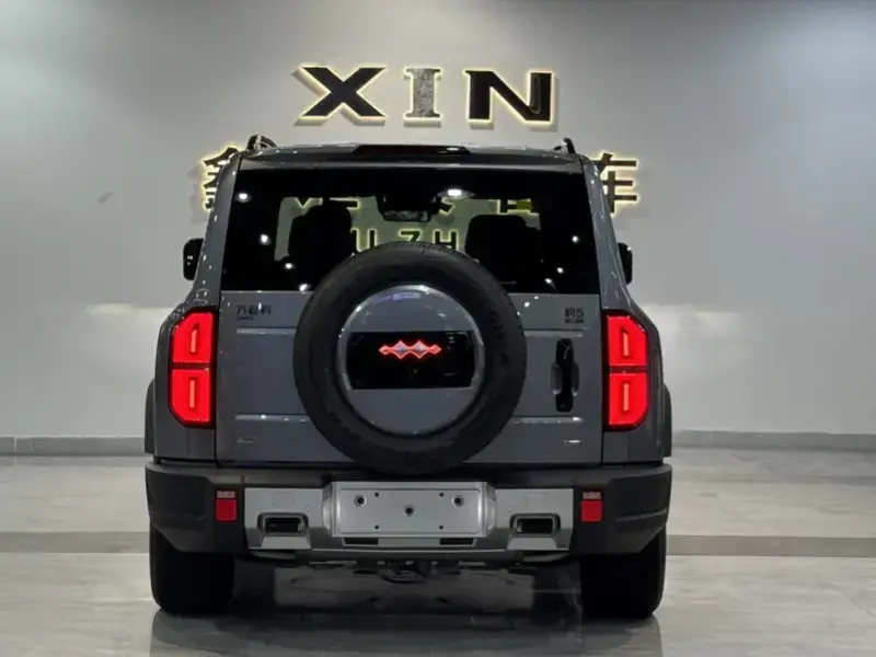 2026 BYD FangChengBao Leopard 5 с пробегом 100 км