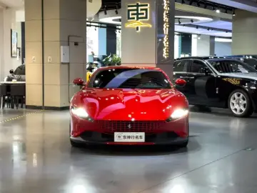 2020 Ferrari Roma с пробегом 17 500 км