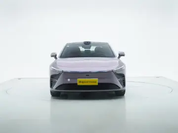 2025 Exeed Exlantix ES с пробегом 24 000 км