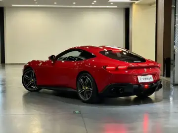 2020 Ferrari Roma с пробегом 17 500 км
