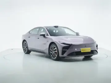 2025 Exeed Exlantix ES с пробегом 24 000 км